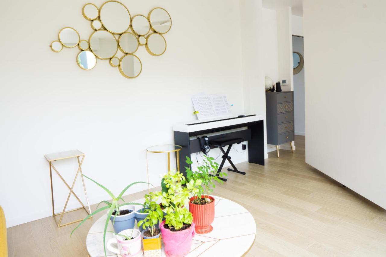 Exigehome - Chambre D'Hote Avec Jacuzzi Et Jardin Paysage, Partage Orgeval  Exterior photo